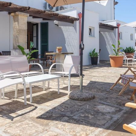 Palazzo Ashian Bed & Breakfast Acquarica del Capo Eksteriør bilde