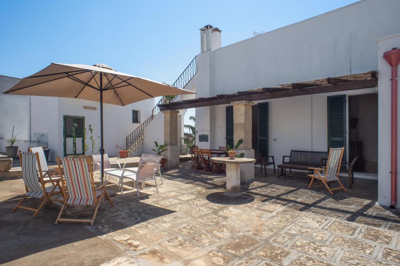Palazzo Ashian Bed & Breakfast Acquarica del Capo Eksteriør bilde