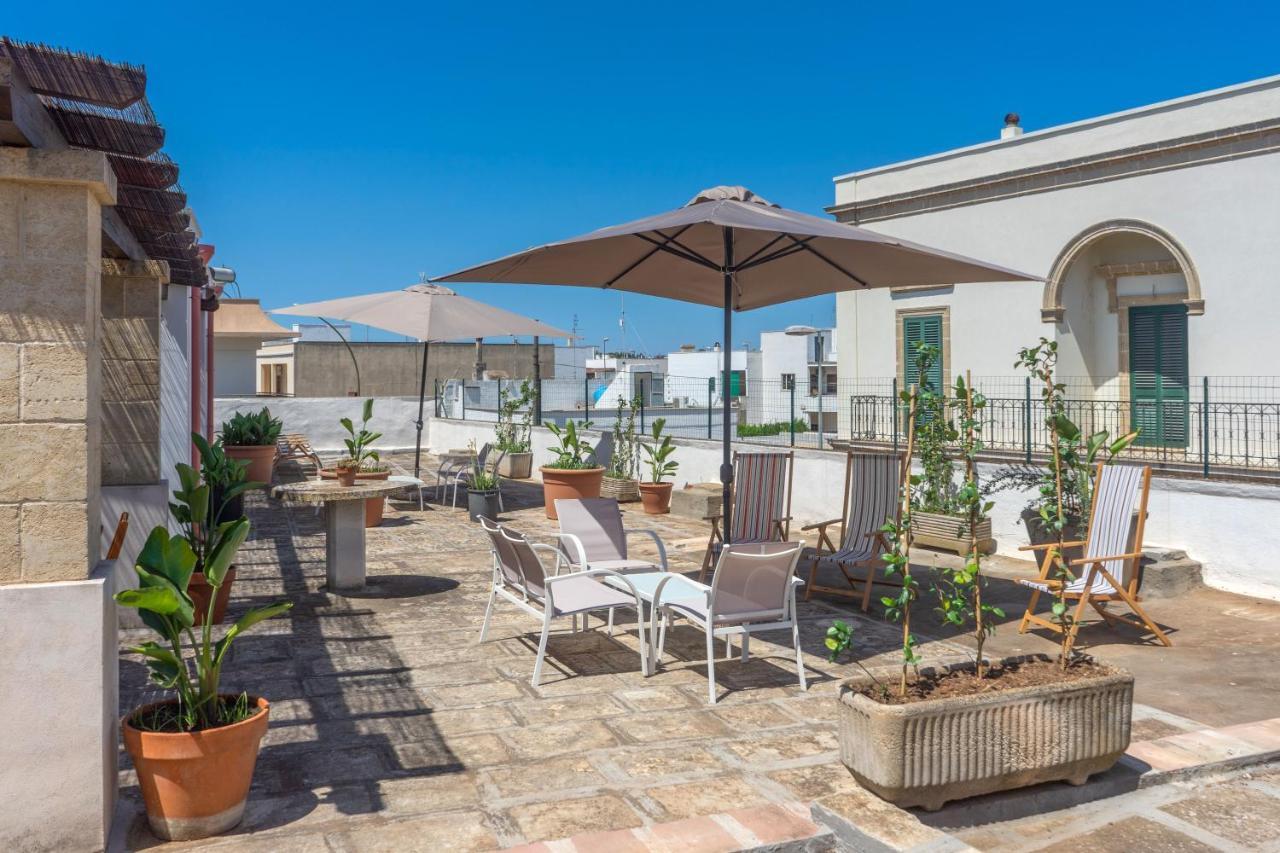 Palazzo Ashian Bed & Breakfast Acquarica del Capo Eksteriør bilde