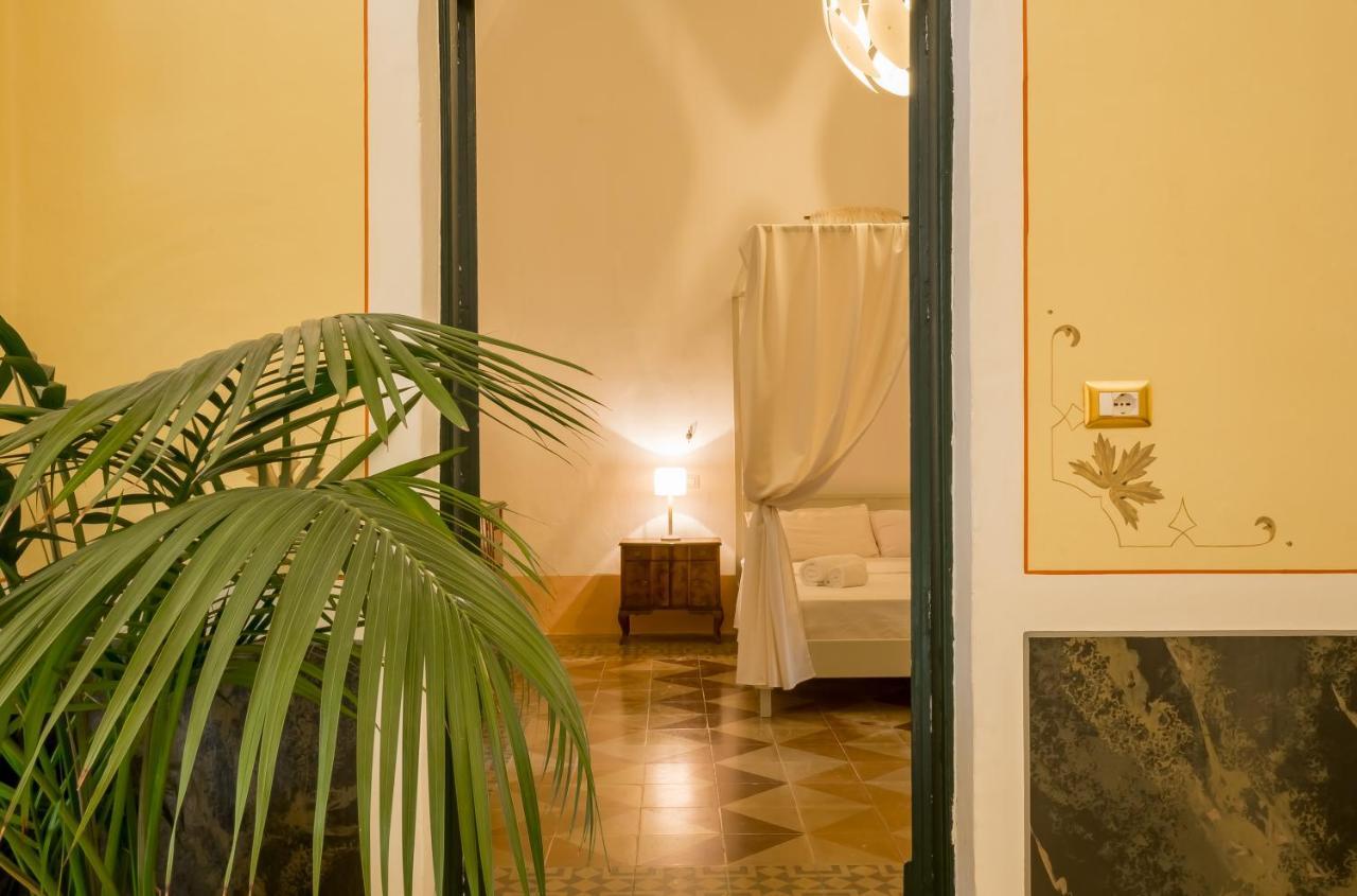 Palazzo Ashian Bed & Breakfast Acquarica del Capo Eksteriør bilde